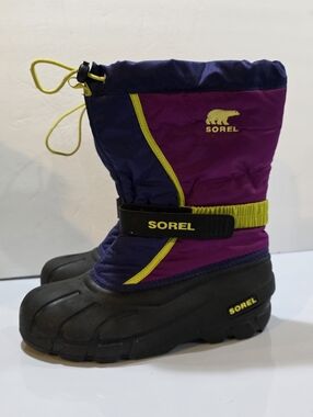 Sorel Youth Flurry Waterproof Snow Boots Colorblock Size 7 (Fits Women 8.5-9)